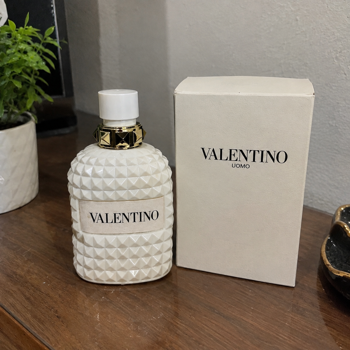 Valentino Uomo Men's Fragrance – Elegant Luxury Scent
