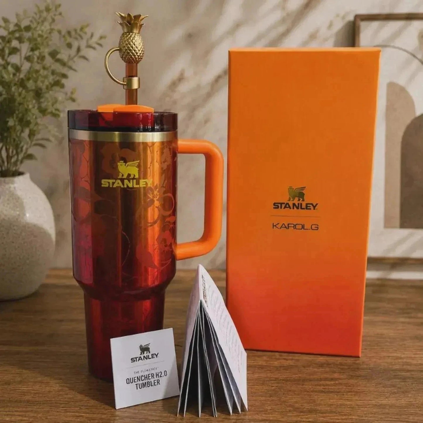 STANLEY x Karol G Quencher H2.0 FlowState Tumbler 40oz Orange Limited Edition NEW