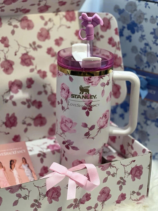 Stanley x LoveShackFancy Rosa Limited Edition 40oz Quencher H2.0 FlowState Tumbler Pink Floral Cup With Gift Box